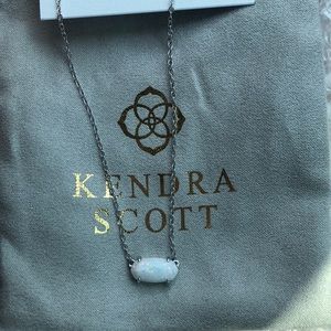 Ever silver pendant necklace in Iridescent Drusy